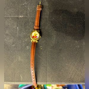 Vintage Winnie the Pooh watch